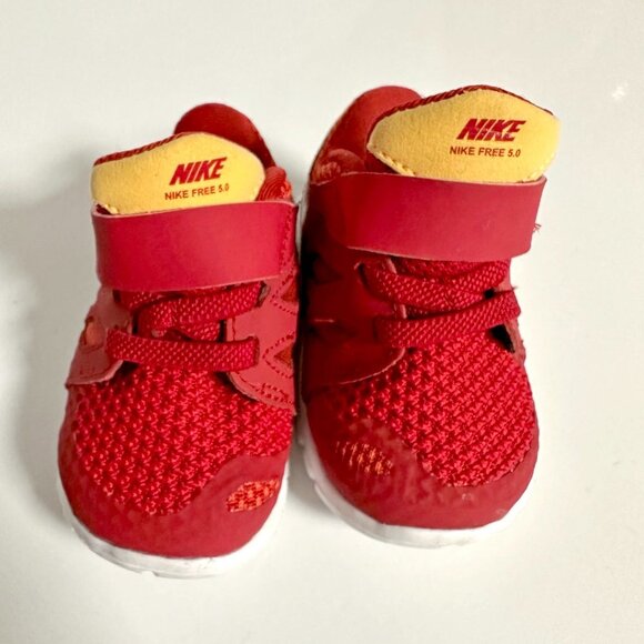 Nike Free Shoes - Picture 2 of 8